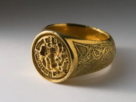 حلقه مهر طلای قرون وسطی 