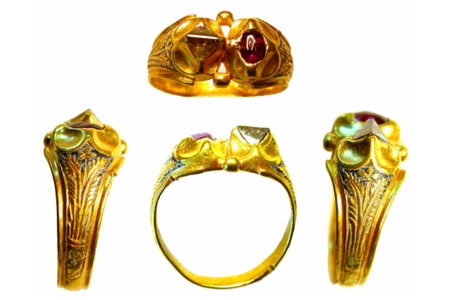 حلقه الماس و یاقوت در اواخر قرون وسطی