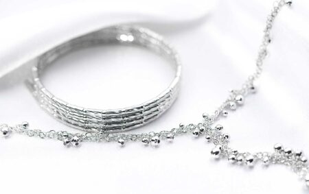 Pros cons of platinum jewellery