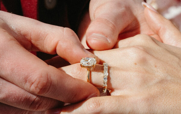 آیا انگشتر نامزدی و حلقه ازدواج یکسان هستند؟